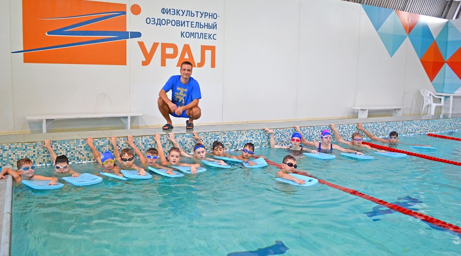 Набор в группы обучения плаванию в бассейн